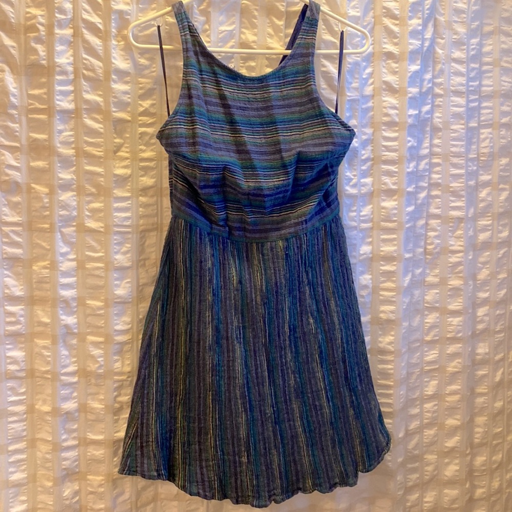 Cross-back linen Roxy dress